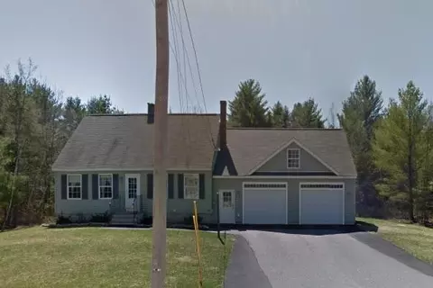 40 Beech St, Lisbon, ME 04250 photo 1