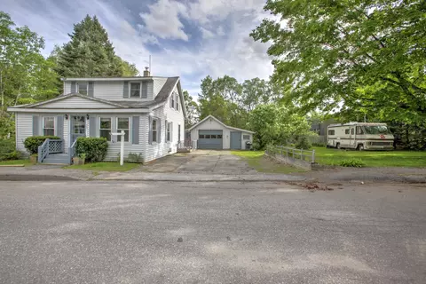 33 Hillcrest St, Augusta, ME 04330 photo 1