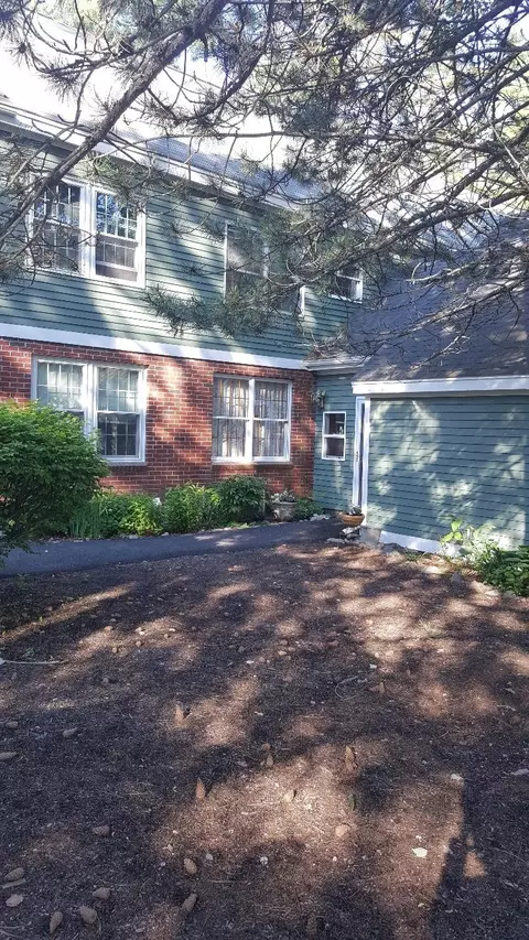 1 Colburn Dr #19, Orono, ME 04473 photo 1