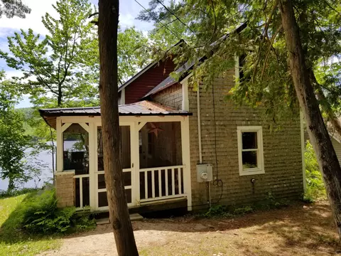 39 Lapointe Rd, Peru, ME 04290 photo 1