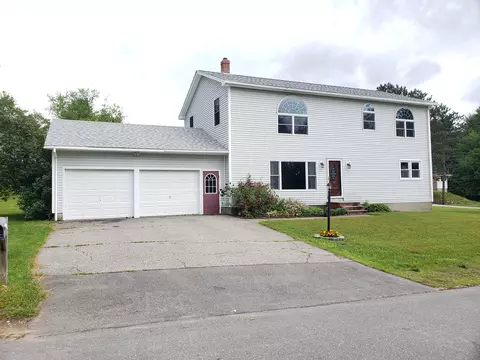 10 Highland Rd, Jay, ME 04239 photo 1