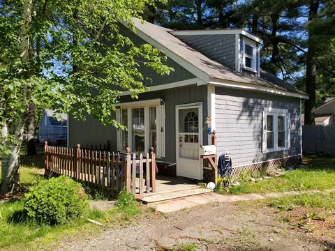 6 Maine St, Augusta, ME 04330 photo 1