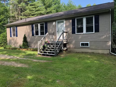 295 Merrill Rd, Levant, ME 04456 photo 1