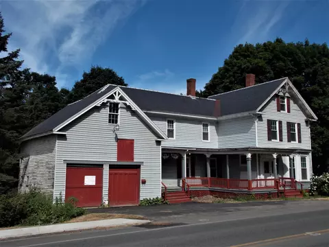 107 Spring St, Dexter, ME 04930 photo 1