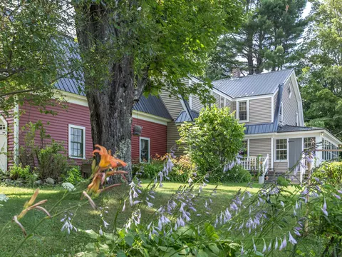 1530 Main St, Readfield, ME 04355 photo 1