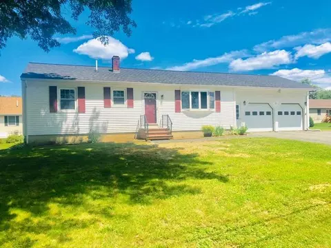 34 Clover Ln, Brewer, ME 04412 photo 1