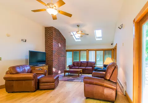 85 North St, Bath, ME 04530 photo 1