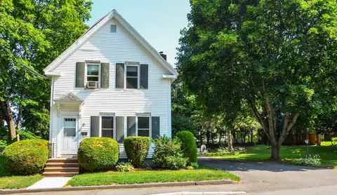 53 School St, Augusta, ME 04330 photo 1