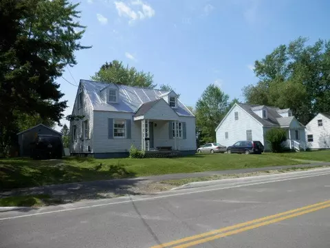 135 Washington St, Brewer, ME 04412 photo 1