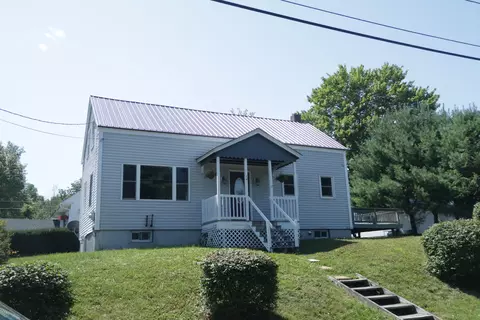 14 Taylor St, Augusta, ME 04330 photo 1