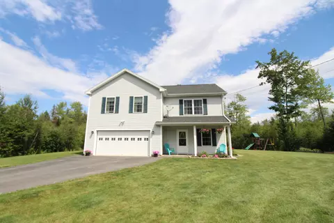 41 Madison Dr, Levant, ME 04456 photo 1