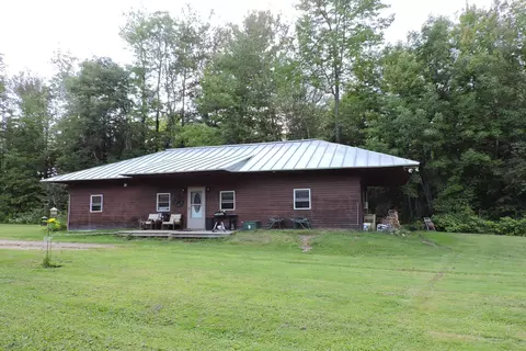 286 E Benton Rd, Benton, ME 04901 photo 1