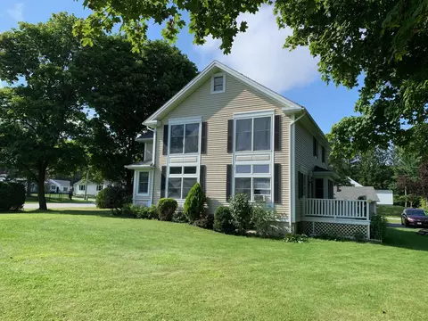 35 Summit Ave, Bangor, ME 04401 photo 1