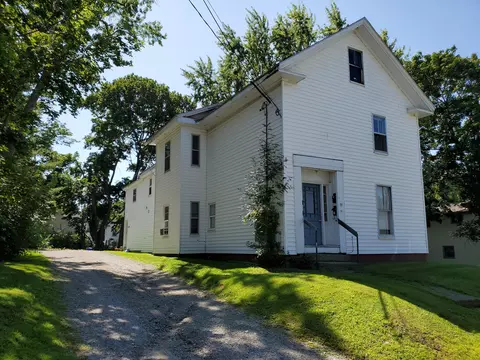 39 Maple St, Brewer, ME 04412 photo 1
