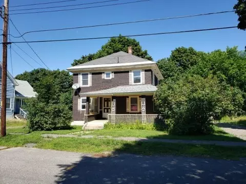 69 Oxford St, Millinocket, ME 04462 photo 1