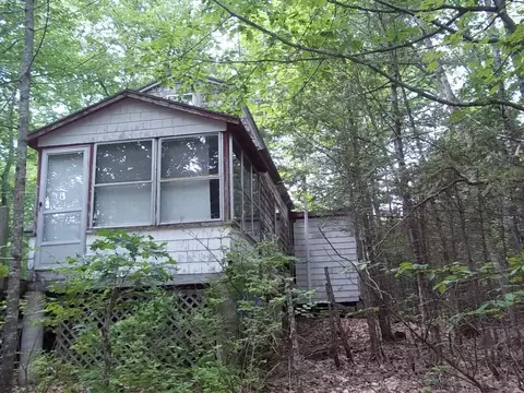 90 W Westacre Rd, Wayne, ME 04284 photo 1