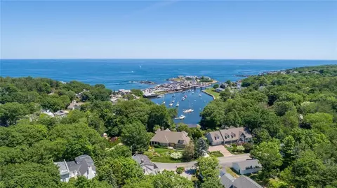 385 Shore Rd, Ogunquit, ME 03907 photo 1