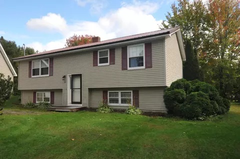 59 Black Stream Dr, Levant, ME 04456 photo 1
