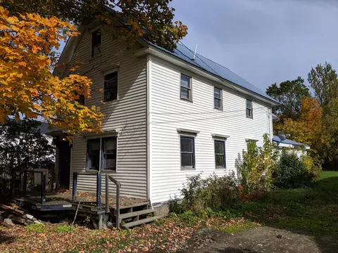 304 Main St, Corinth, ME 04427 photo 1