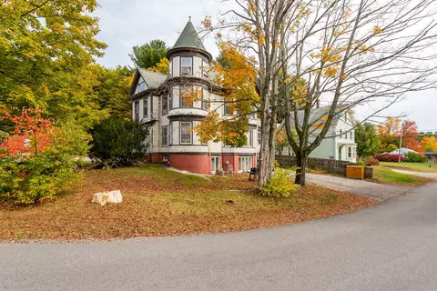 30 Logan St, Berwick, ME 03901 photo 1