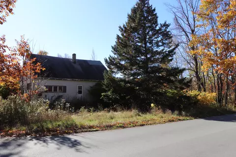 905 Ledge Hill Rd, Corinth, ME 04427 photo 1
