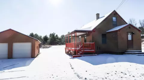 592 Eastern Ave, Augusta, ME 04330 photo 1