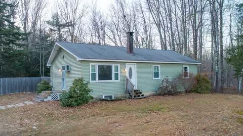 35 Everett Rd, Poland, ME 04274 photo 1