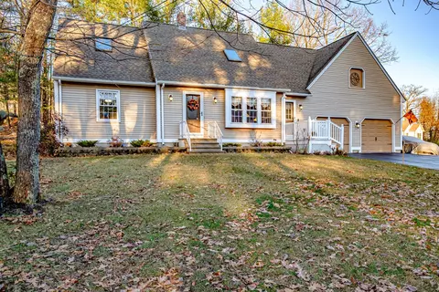 7 Robin Cir, Biddeford, ME 04005 photo 1