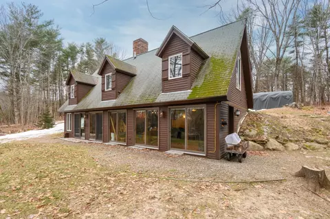 11 Cross Rd, Edgecomb, ME 04556 photo 1