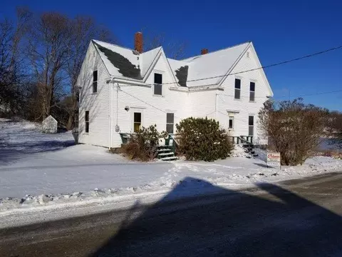 30 School St, Vinalhaven, ME 04863 photo 1