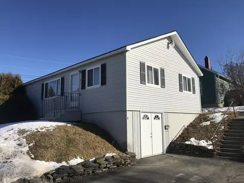 1 Dean Ct, Augusta, ME 04330 photo 1