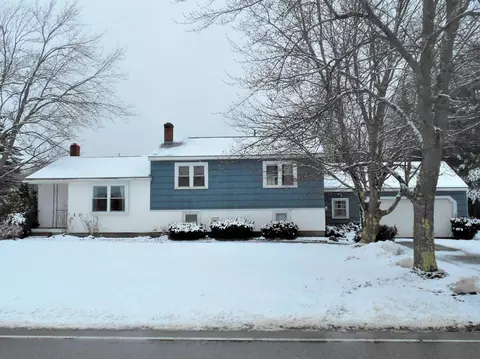 108 Guinea Rd, Biddeford, ME 04005 photo 1