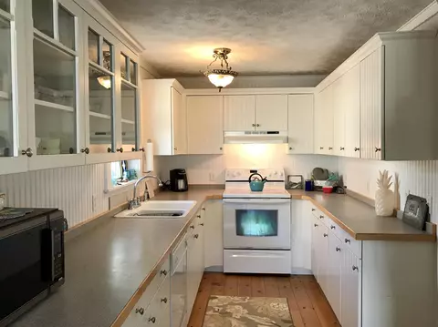 10 Breakwater Ave, Biddeford, ME 04005 photo 1