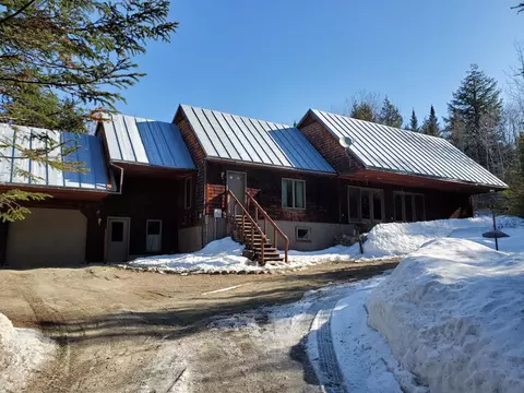 206 Spaulding Rd, Strong, ME 04983 photo 1