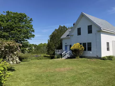 40 E Boston Rd, Vinalhaven, ME 04863 photo 1