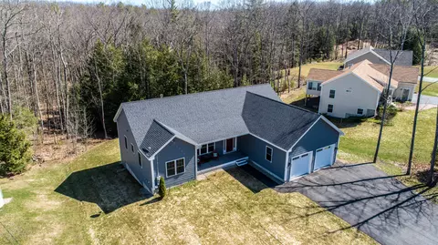 55 Parkside Dr, Biddeford, ME 04005 photo 1