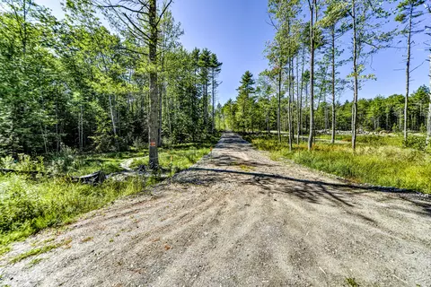 0 White Rd, Bowdoinham, ME 04008