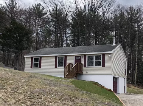 79 Sherburne St, Springvale, ME 04083 photo 1