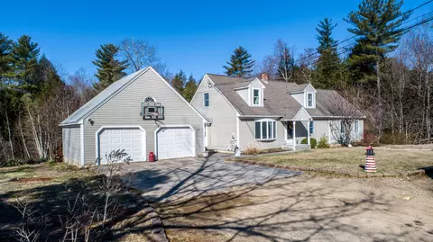 20 Emard Ln, Springvale, ME 04083 photo 1