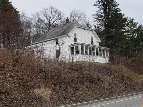 115 Main St, Jay, ME 04239 photo 1
