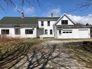 70 E Main St, Vinalhaven, ME 04863 photo 1