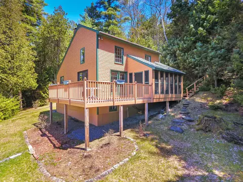 4 Crocus Dr, Sidney, ME 04330 photo 1