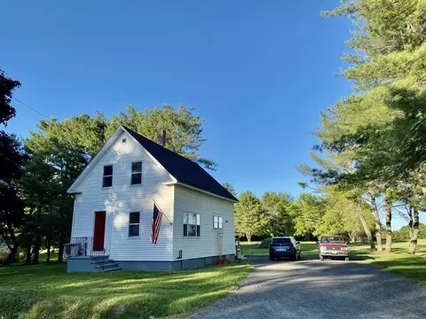 109 Kenduskeag Rd, Levant, ME 04456 photo 1