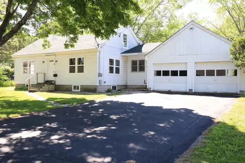 8 Chapel Rd, Orono, ME 04473 photo 1