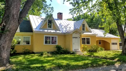 19 Main St, Phillips, ME 04966 photo 1