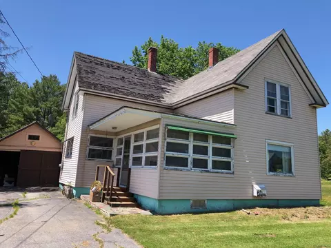 1086 Main St, Jay, ME 04239 photo 1