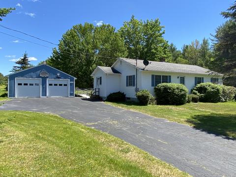 1434 Augusta Rd, Winslow, ME 04901 photo 1