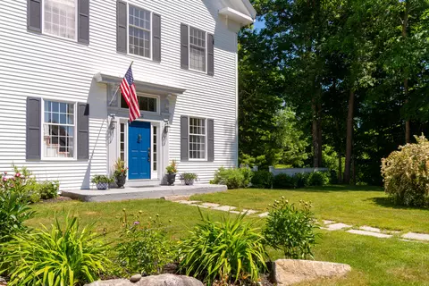 172 Main St, Warren, ME 04864 photo 1