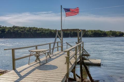 81 Shore Rd, Edgecomb, ME 04556 photo 1