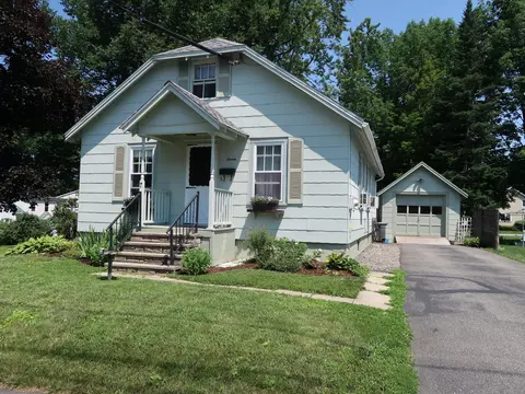 7 Fourth Ave, Augusta, ME 04330 photo 1